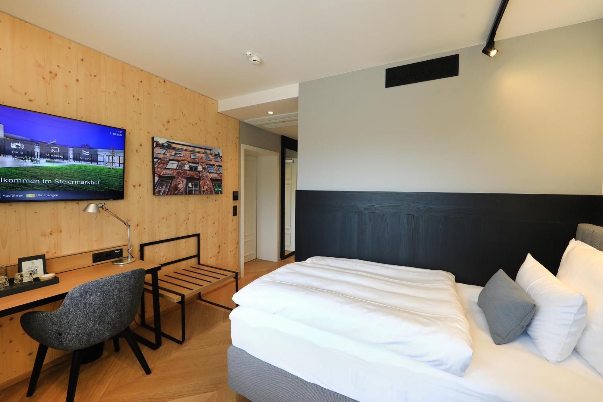 Hotel Steiermarkhof Graz - Aus Holz Gebaut, Von Huegeln Gekuesst Extérieur photo