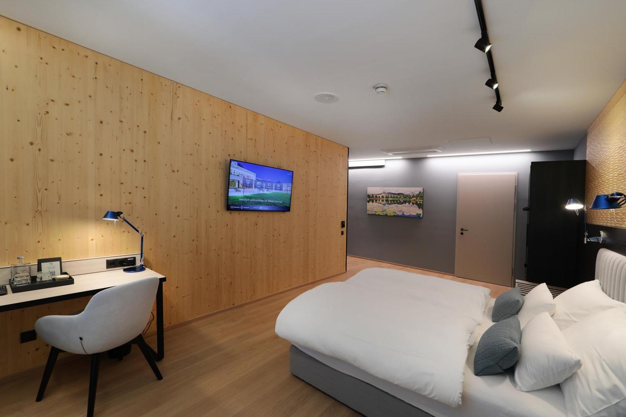 Hotel Steiermarkhof Graz - Aus Holz Gebaut, Von Huegeln Gekuesst Extérieur photo
