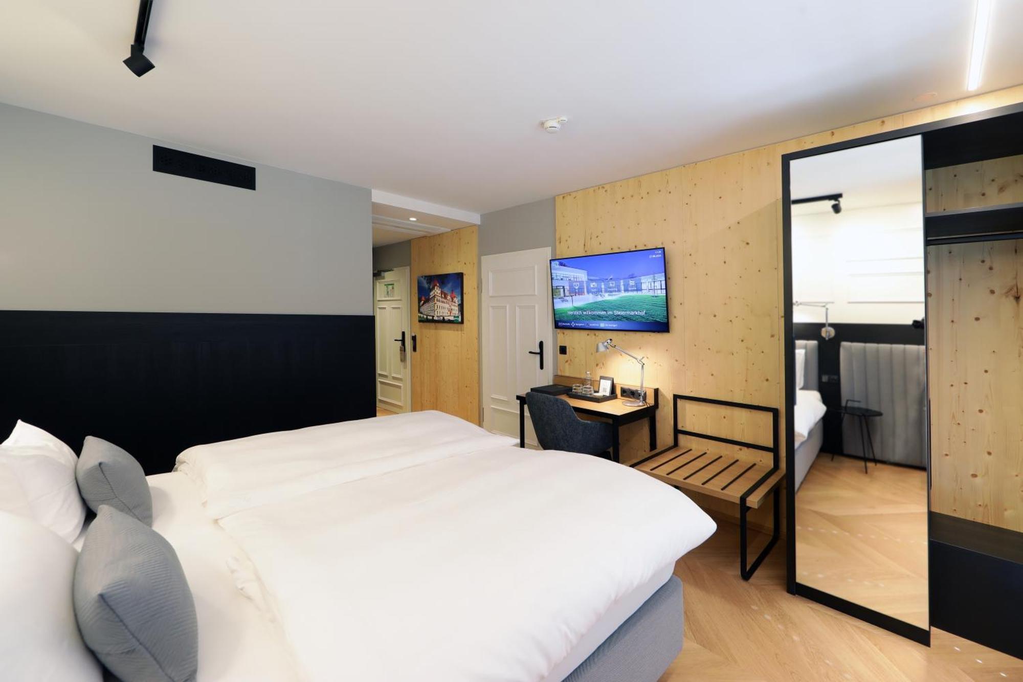 Hotel Steiermarkhof Graz - Aus Holz Gebaut, Von Huegeln Gekuesst Extérieur photo