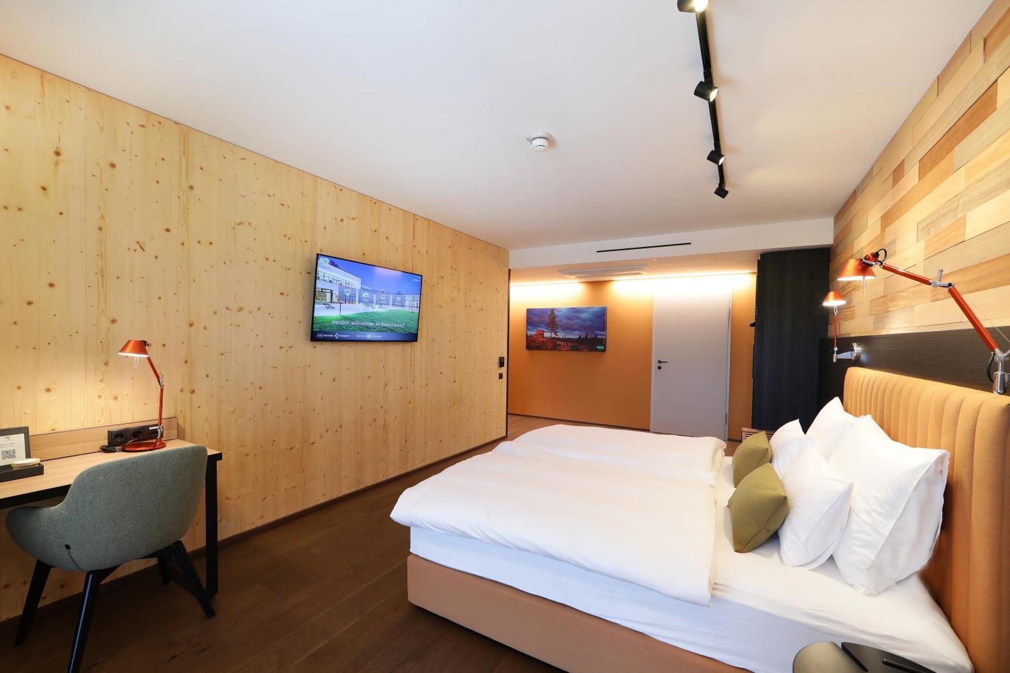 Hotel Steiermarkhof Graz - Aus Holz Gebaut, Von Huegeln Gekuesst Extérieur photo