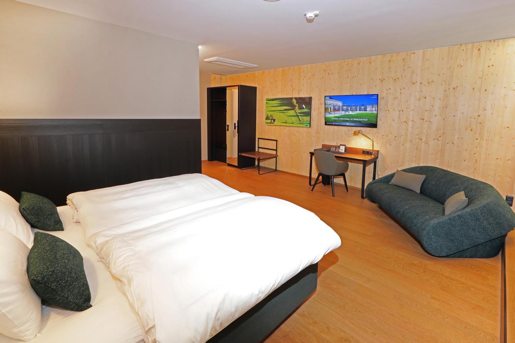Hotel Steiermarkhof Graz - Aus Holz Gebaut, Von Huegeln Gekuesst Extérieur photo