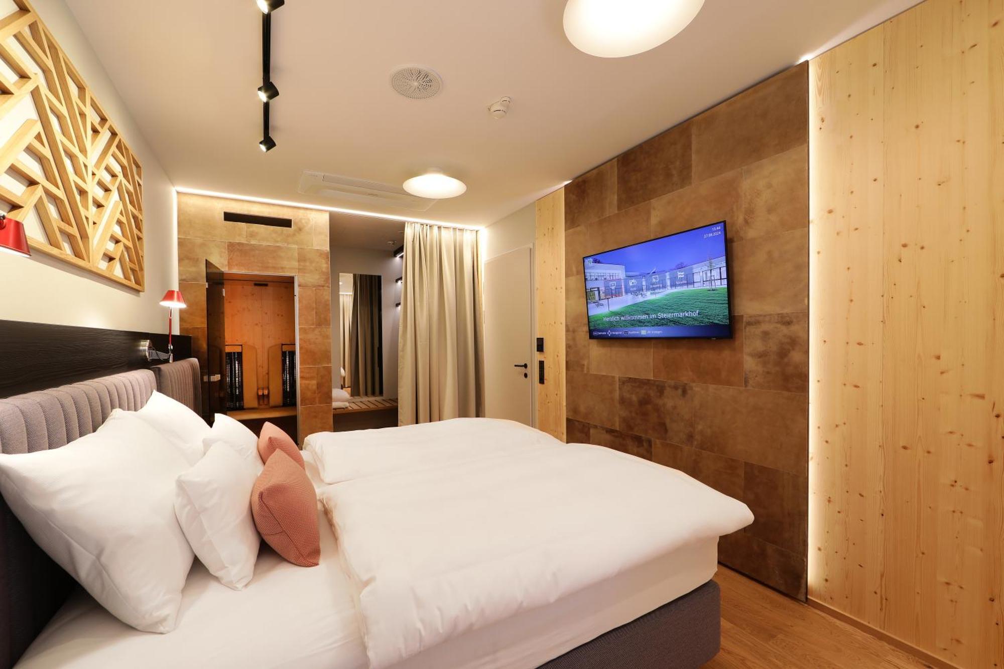 Hotel Steiermarkhof Graz - Aus Holz Gebaut, Von Huegeln Gekuesst Extérieur photo